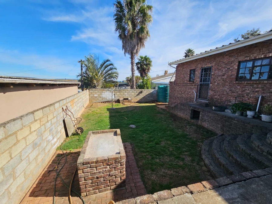 5 Bedroom Property for Sale in Fairbridge Heights Eastern Cape